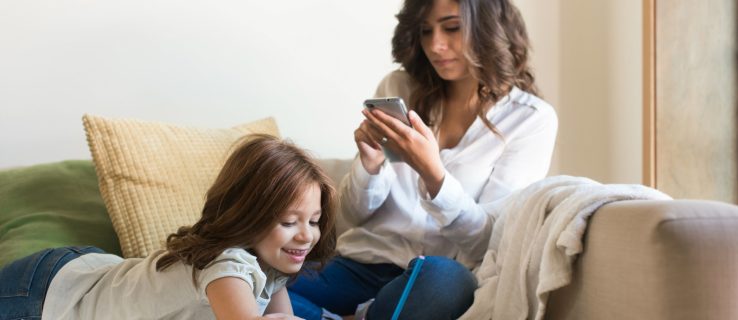 Smartphones kan skada relationer mellan föräldrar och barn, tyder en studie på