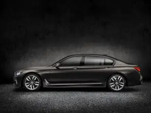 bmw_7_series_review_2015_5