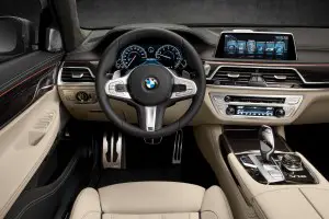 bmw_7_series_review_2015_12