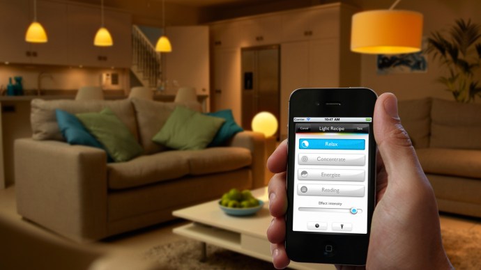 philips-hue-go-app-and-living-room