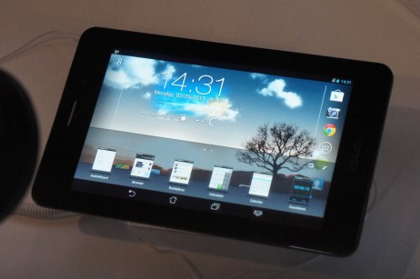 Asus-fonepad-1-462x307