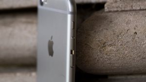 Apple iPhone 6 Plus recension: Den ser identisk ut med 6 Plus, men 6s Plus är fraktionellt tyngre och tjockare