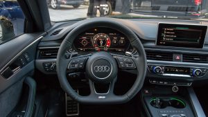 Audi RS4 Avant ratt