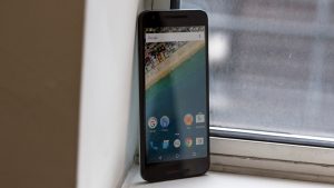Google Nexus 5: Fram, vänster sida visas