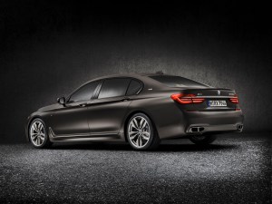 bmw_7_series_review_2015_6