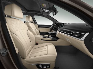 bmw_7_series_review_2015_20