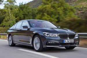 bmw_7_series_review_2015_23