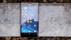 Microsoft Lumia 950 XL recension: Fram