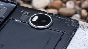 Microsoft Lumia 950 XL recension: Avtagbart batteri