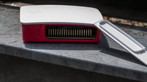 raspberry_pi_2_-_side_off