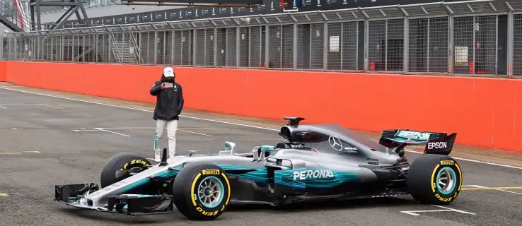 Mercedes presenterar AMG F1 W08 EQ+: Kommer den här bilen att dominera Formel 1 2017?