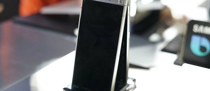 Samsung tar tillbaka vipptelefonen med W2018