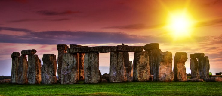 Tänder som hittades vid Stonehenge tyder på att landmärket byggdes som en del av en påkostad 4 000 år gammal fest eller ritual