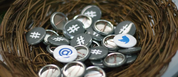 Twitter hamnar i en röra över sina verifierade blå fästingar